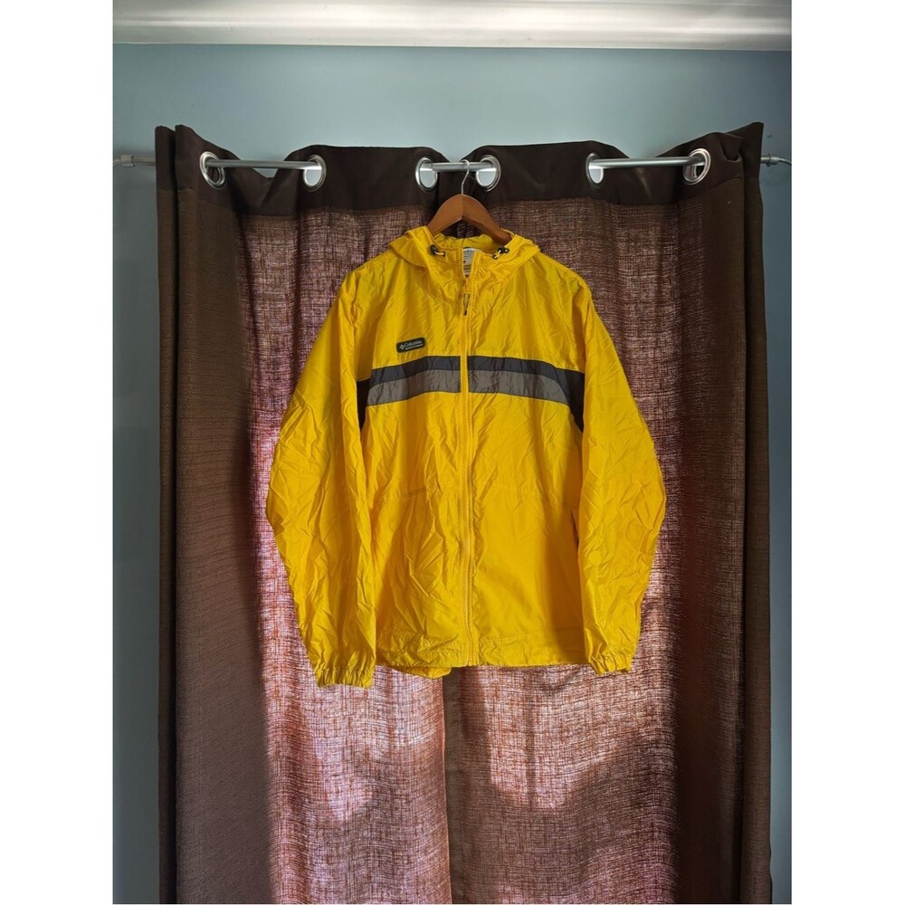 Packable Columbia Yellow Hooded Windbreaker Jacket